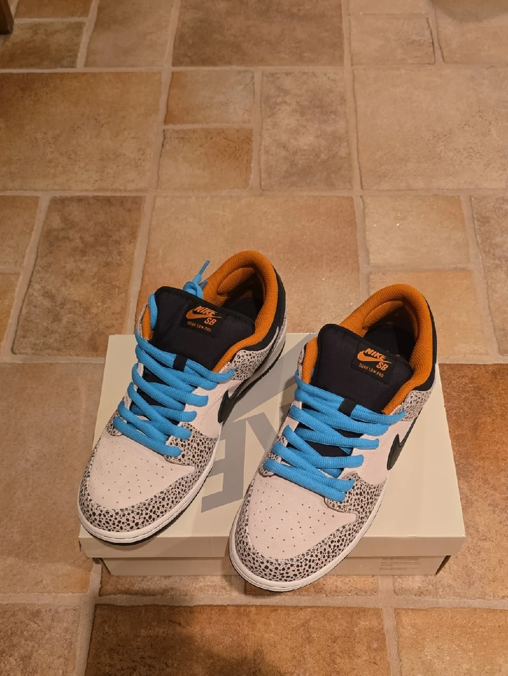 Nike SB Dunk Low Electric Pack Olympic Safari FZ1233 002 Size 10.5 (New)! - Picture 4 of 8